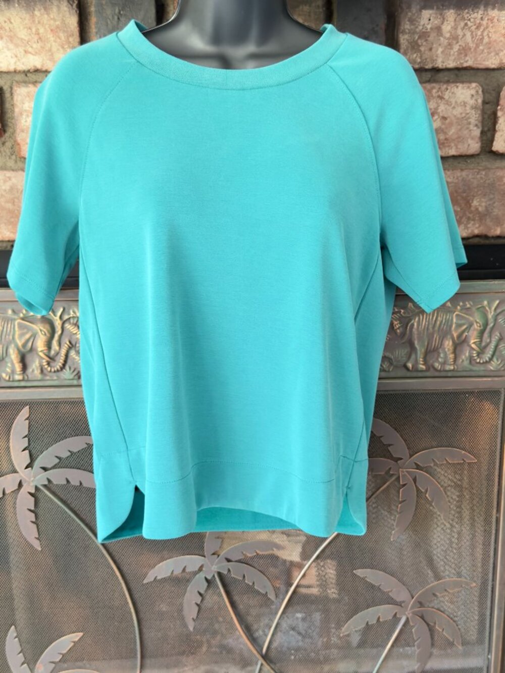 Athleta Seasoft Sweatshirt Tee Short Sleeve Size XXS Soft Teal Athletic